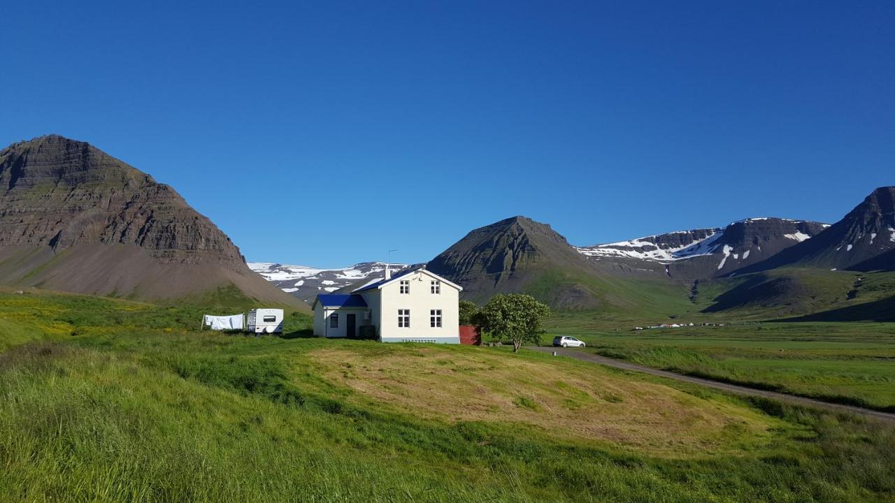 Korpudalur Hi Hostel Flateyri Екстериор снимка